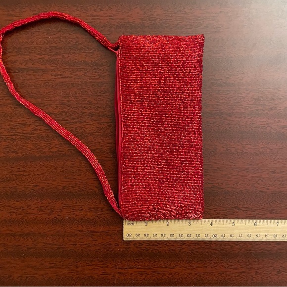 Red Beaded Micro Purse Bag Clutch Baguette Handmade in Nepal - Picture 7 of 8